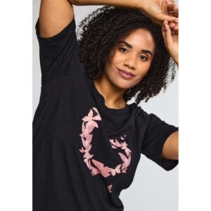 Sbella T-shirt Studio