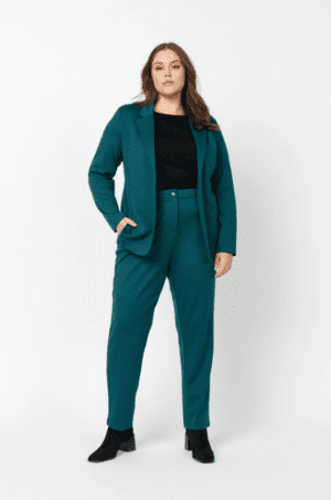 Plus size jakke til kvinder fra Wasabi Concept - Sina Habitjakke